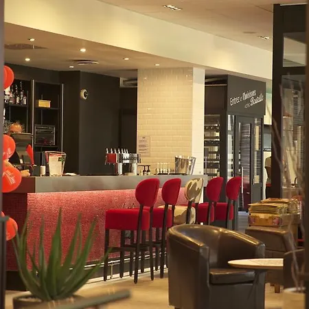 维勒潘特展览会公园宜必思酒店 酒店 3*