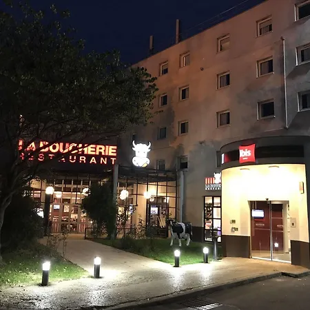维勒潘特展览会公园宜必思酒店 3*